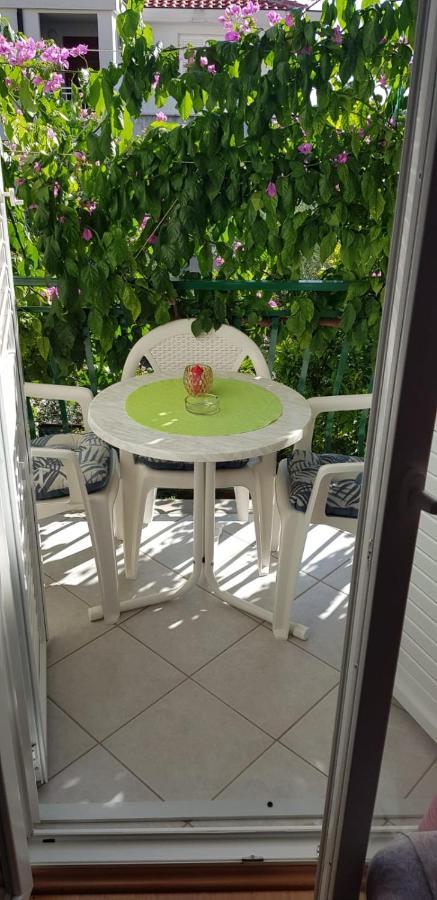 Apartmani Sonja Makarska Esterno foto