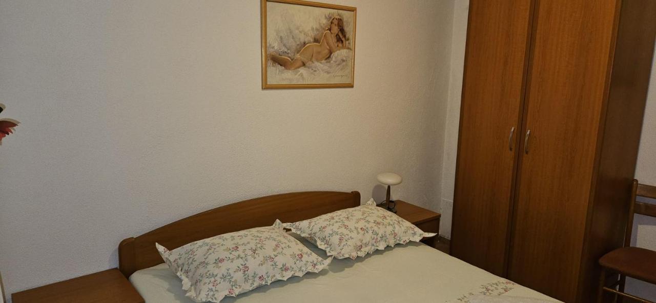 Apartmani Sonja Makarska Esterno foto