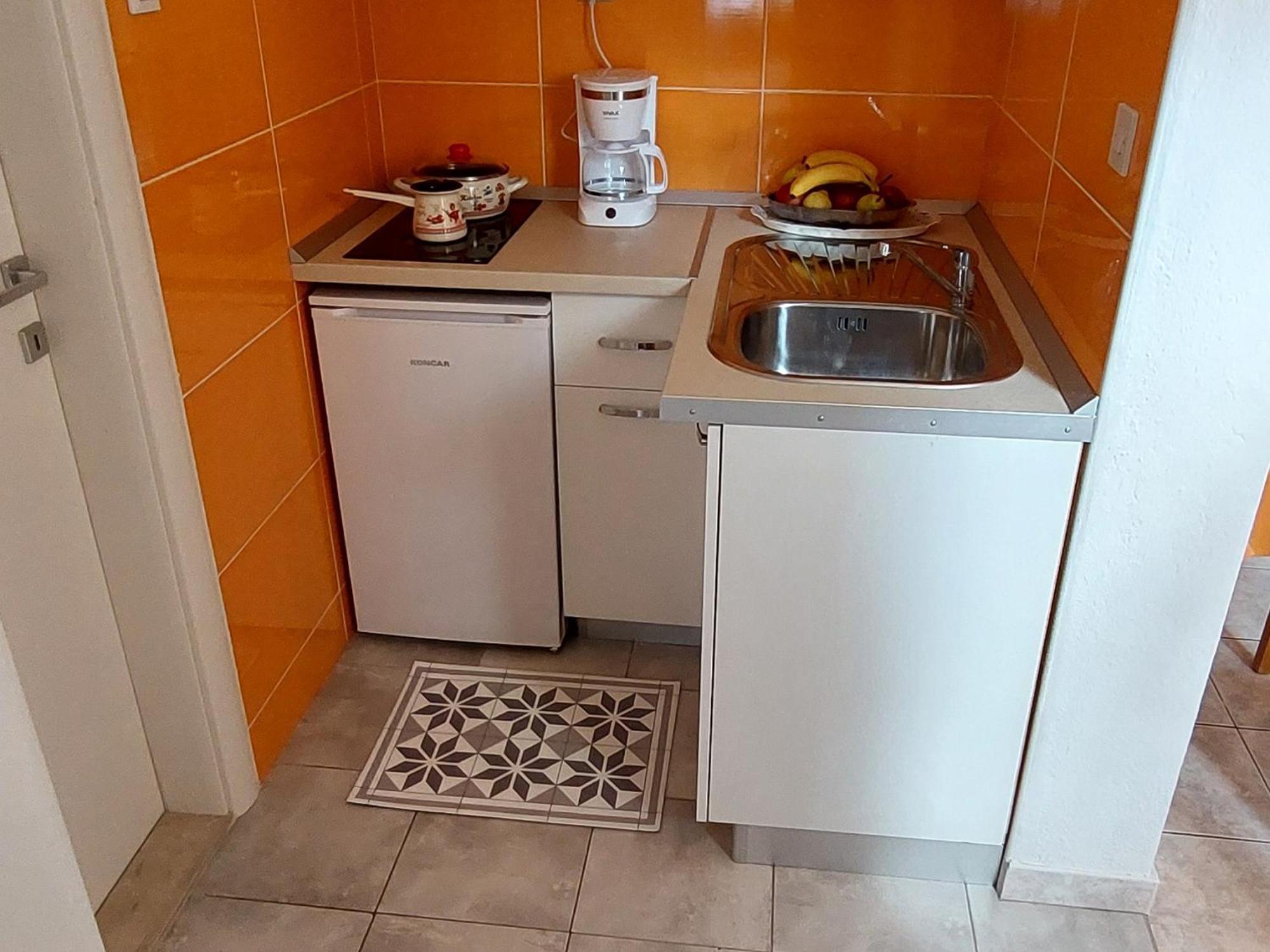 Apartmani Sonja Makarska Esterno foto