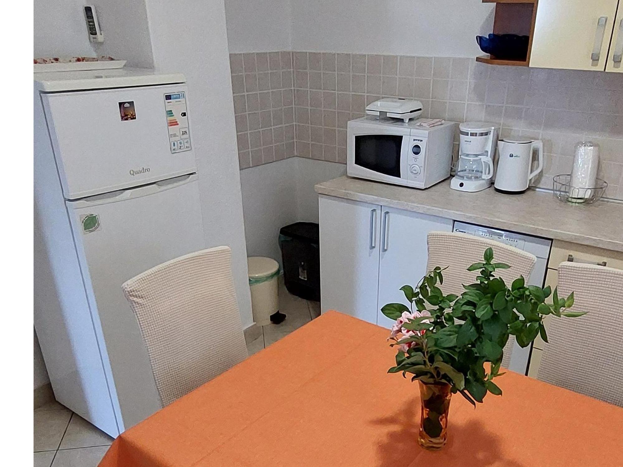 Apartmani Sonja Makarska Esterno foto
