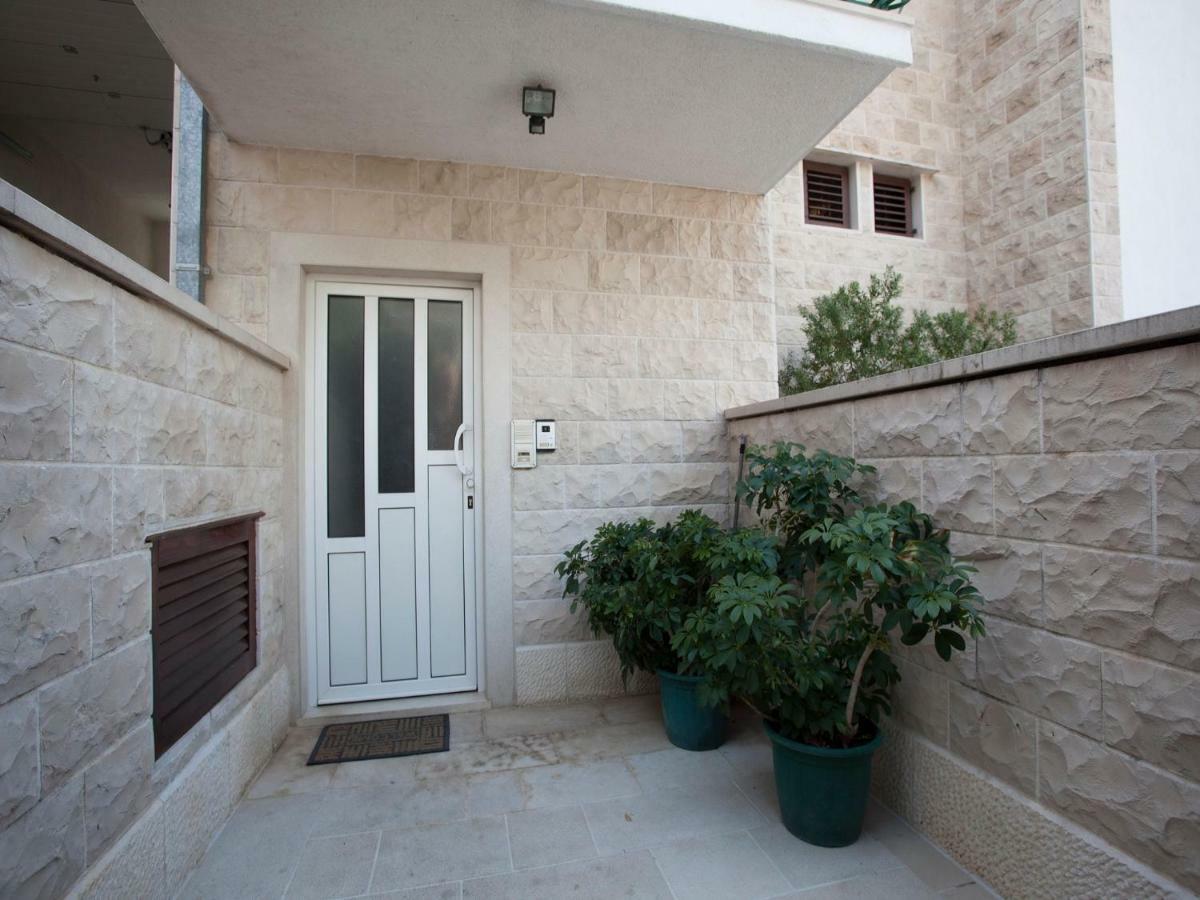 Apartmani Sonja Makarska Esterno foto