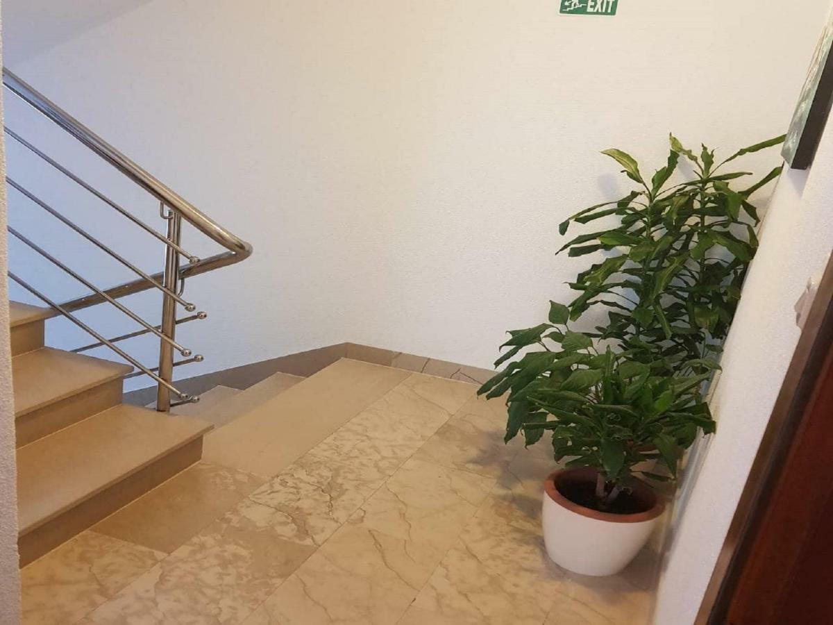 Apartmani Sonja Makarska Esterno foto