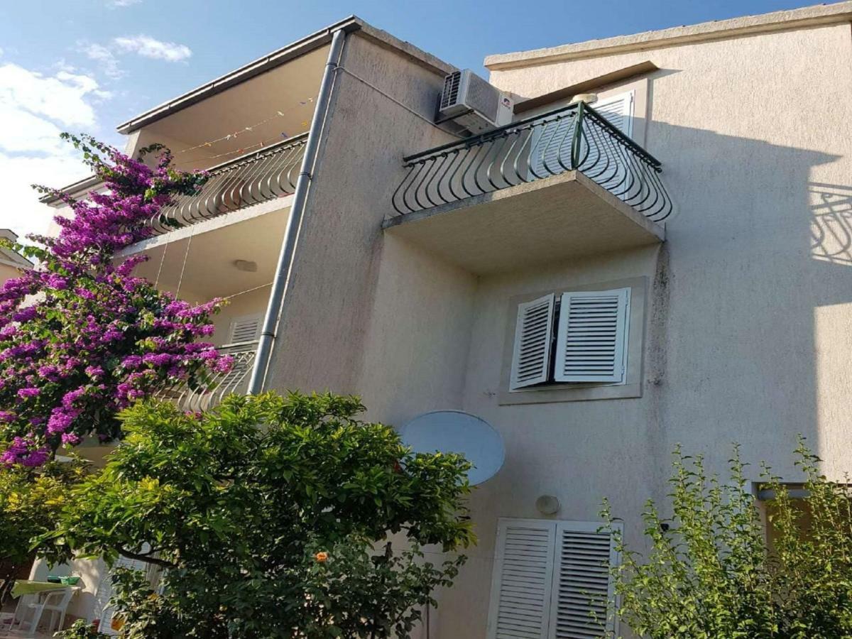 Apartmani Sonja Makarska Esterno foto