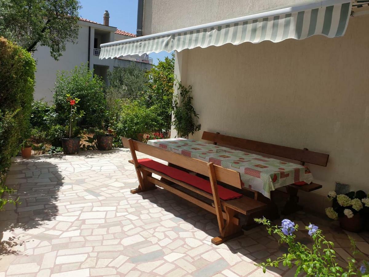 Apartmani Sonja Makarska Esterno foto